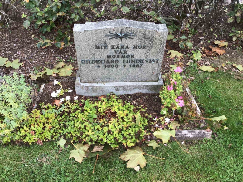 Grave number: 20 C    16