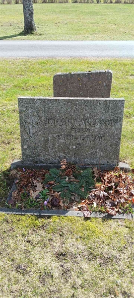 Hautatunnus: 3 Nya B    36-37