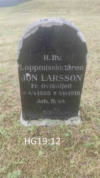 Grave number: HG 19    12