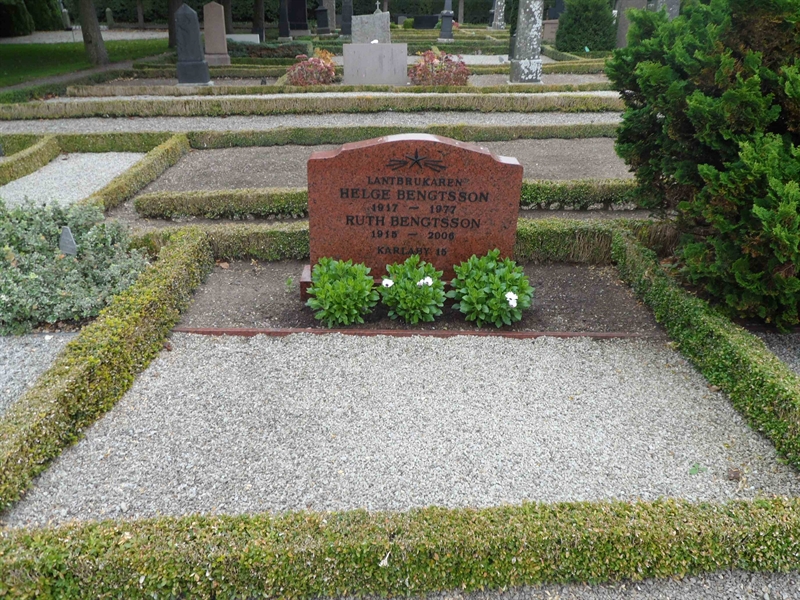 Grave number: ÖT GNK2D     5, 6