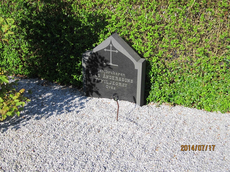 Grave number: 10 E   179