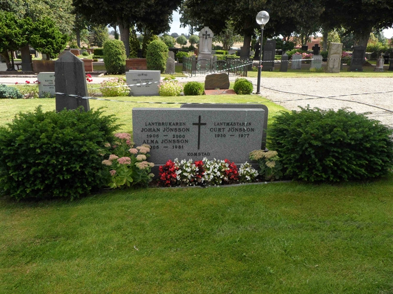 Grave number: SK D   166, 167, 168