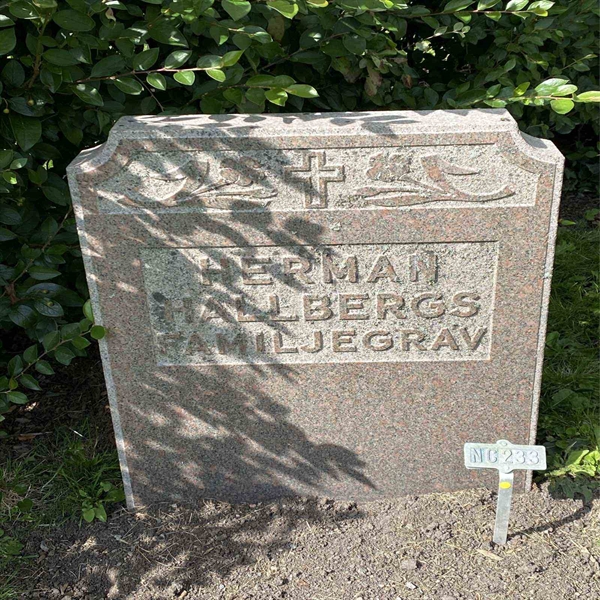 Grave number: 1 NC   233