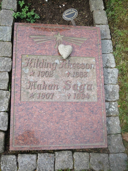 Grave number: HÖB N.UR   381