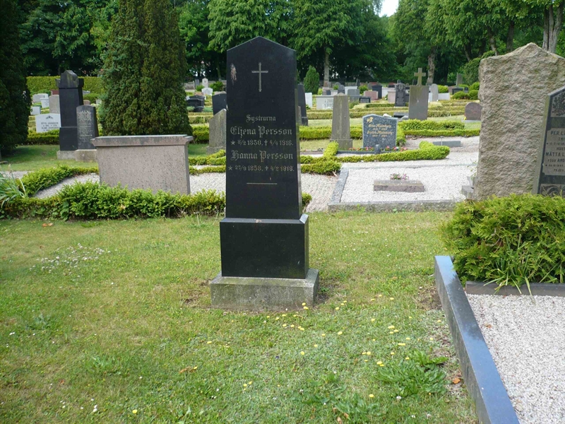 Grave number: 1 8    70