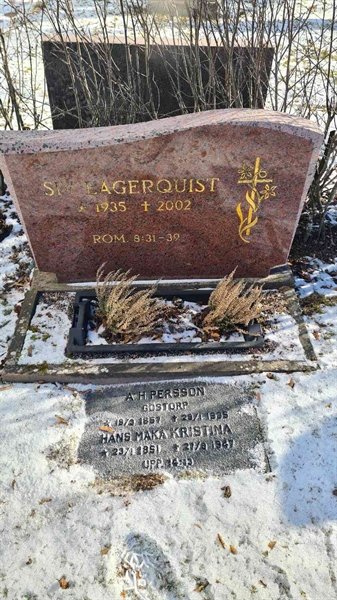 Grave number: M G 01 125-126