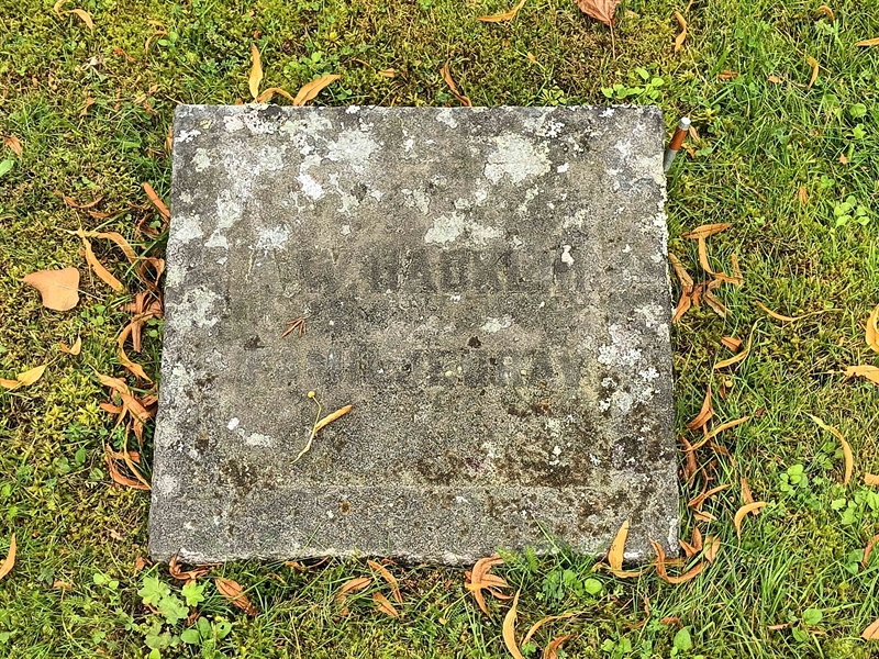Grave number: SÖ 06   114