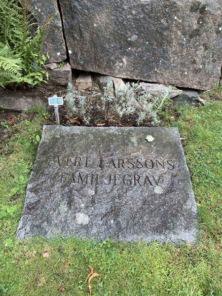 Grave number: SÖ I     8