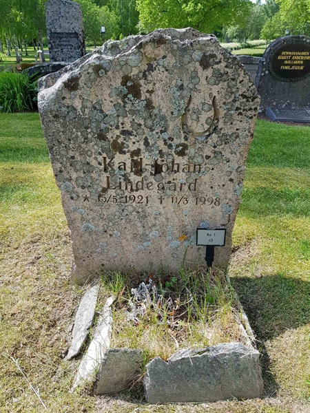 Grave number: kö 01 01    43