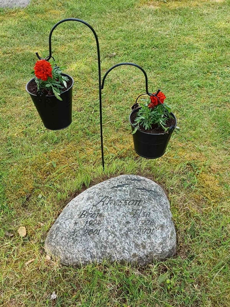 Grave number: OS ÖK U 16