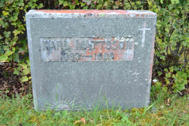 Grave number: 4 I   377