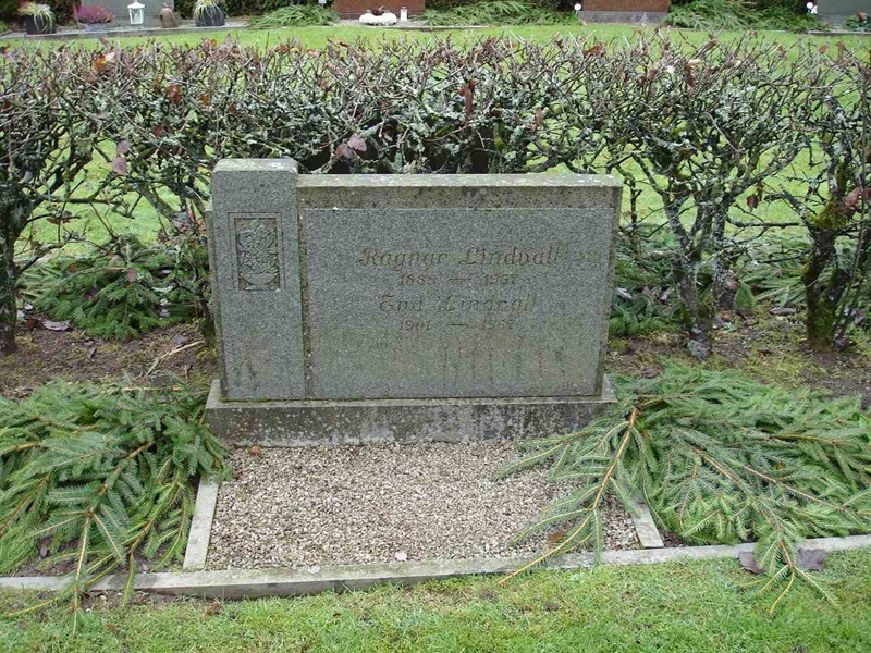Grave number: HK J    91, 92