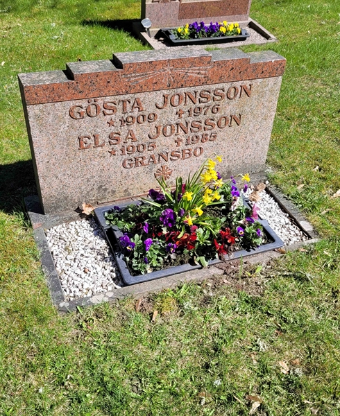 Grave number: JÄ 2   56