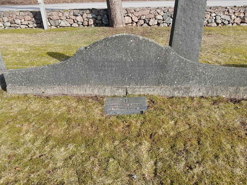 Gravnummer: 2 8  237, 238, 239, 240