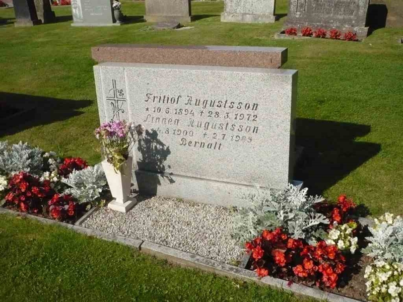 Grave number: SKF D    93, 94