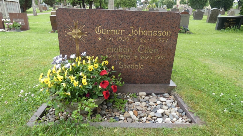 Grave number: SN D   298a
