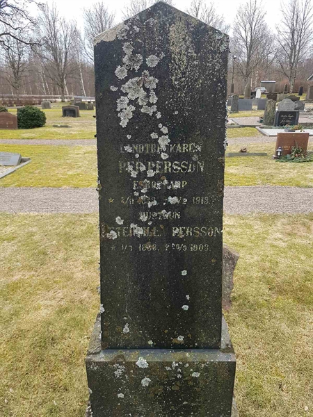 Grave number: RK V 2    10, 11