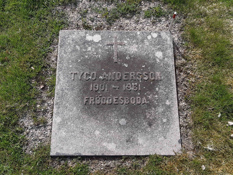 Grave number: KA 02    49