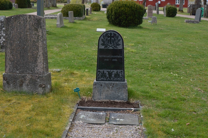 Grave number: B2 3    80