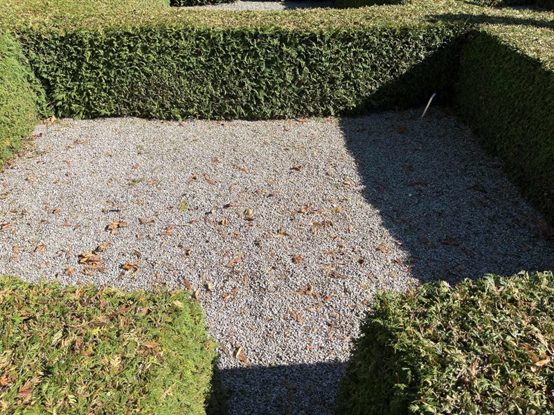 Grave number: VK IV    21