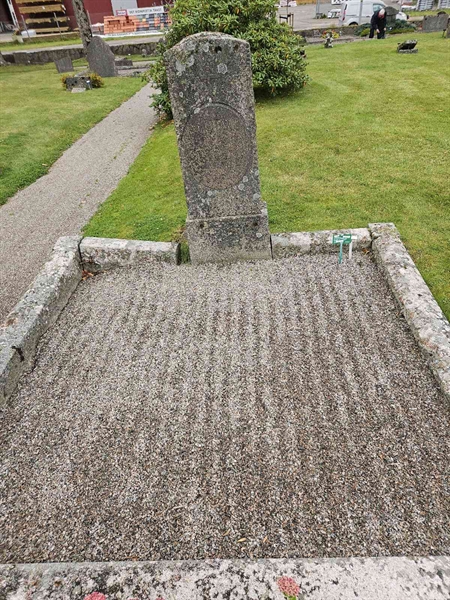 Grave number: Fr 2   601-602
