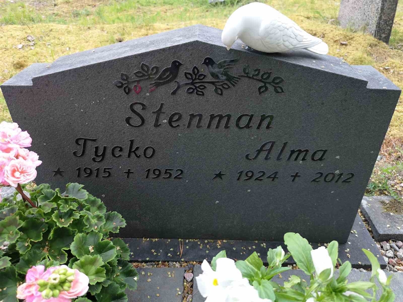 Grave number: SK O    24