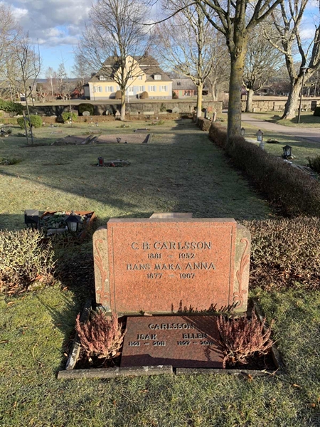 Grave number: SÖ G    21, 22