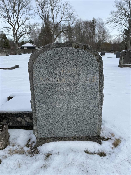 Gravnummer: SJ D     7