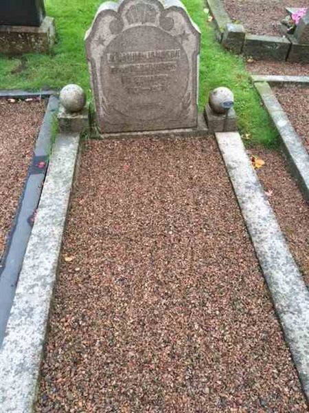 Grave number: TÖ 5   341