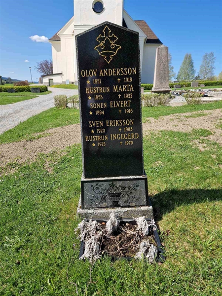 Grave number: 501 18 3499-3502