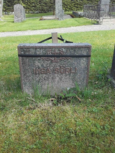 Grave number: NO 17   219