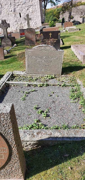 Grave number: SG 02   176, 177