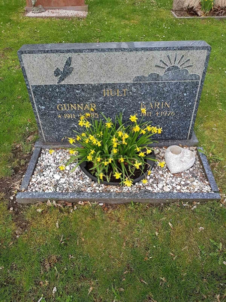 Grave number: 01  3469