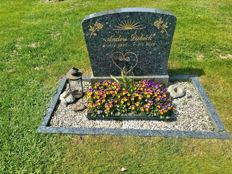 Hautatunnus: HU 7    37, 38