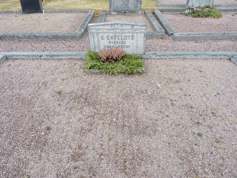 Grave number: SV 6   10