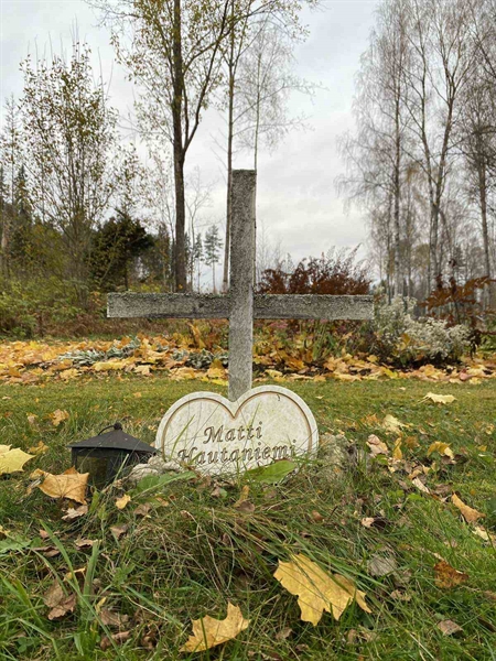 Grave number: 1 28     10