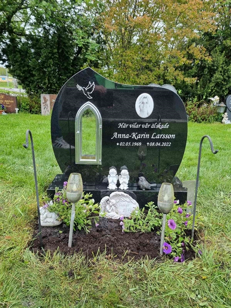 Grave number: 1 34 1365