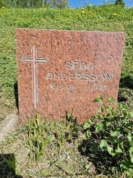 Grave number: 501 27 5390