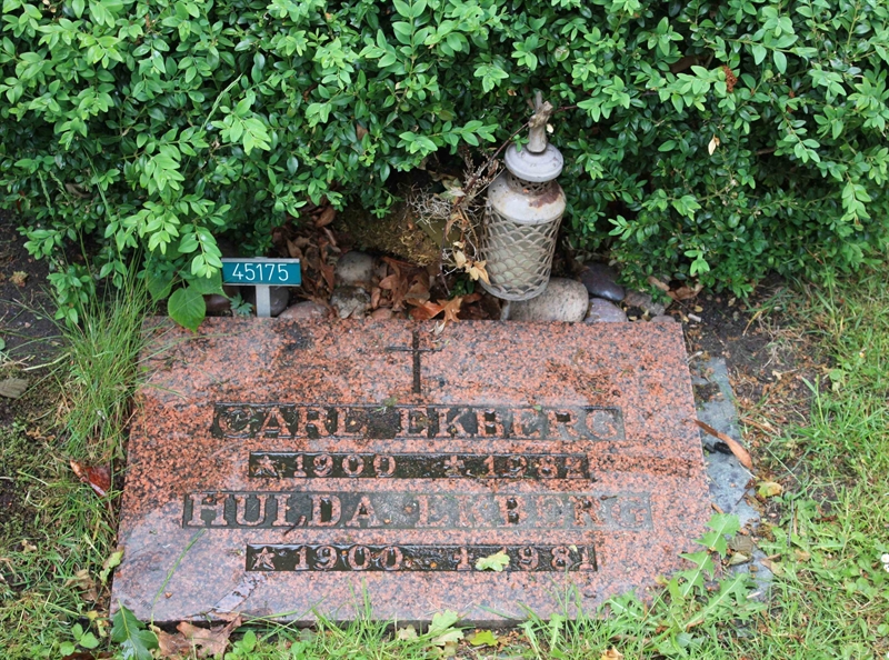 Grave number: Ö 45   175