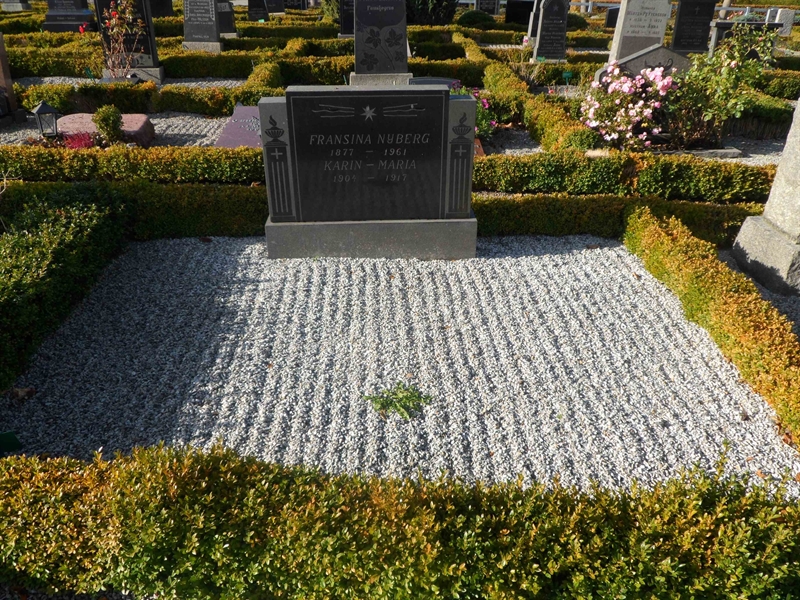 Grave number: ÖT GVK2   8:1, 8:2, 8:3