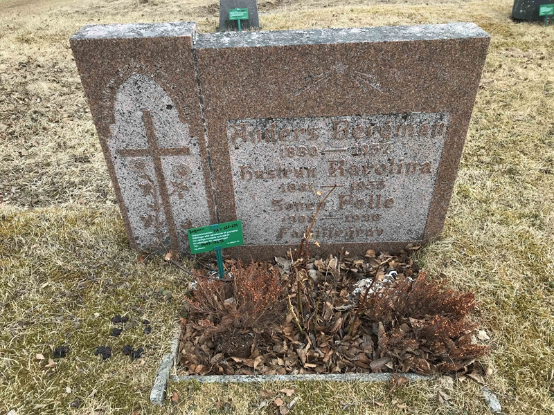 Grave number: KA C   638, 639