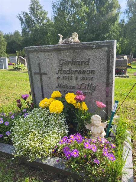 Grave number: 001 4  3347