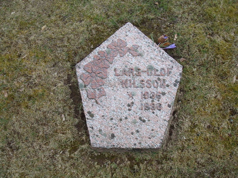 Grave number: KU 10    16