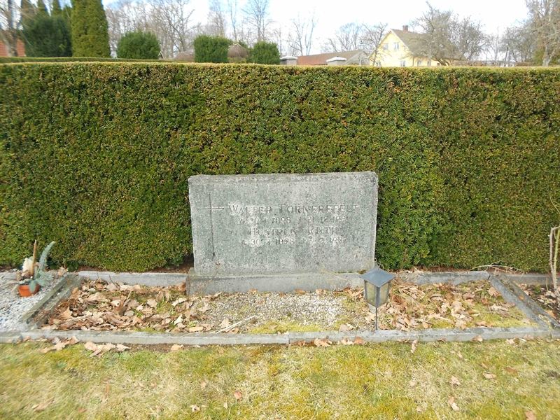 Grave number: NÅ N1    81, 82