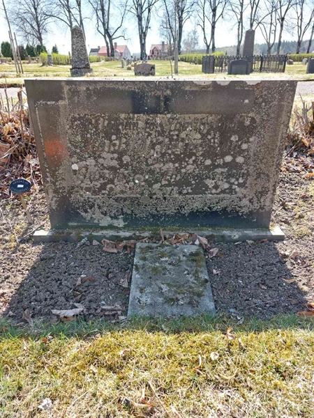 Grave number: 1 F   118