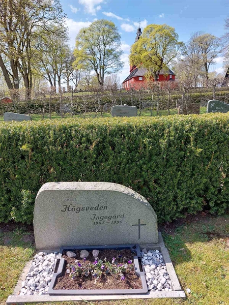 Grave number: HÖ 8   97, 98