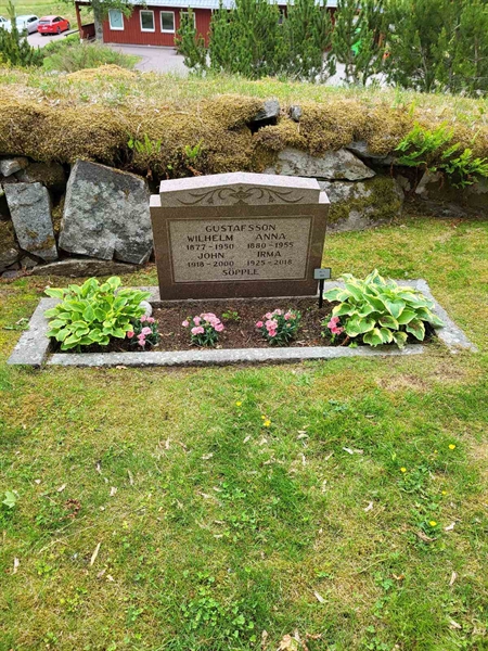 Grave number: Jä 01    59B