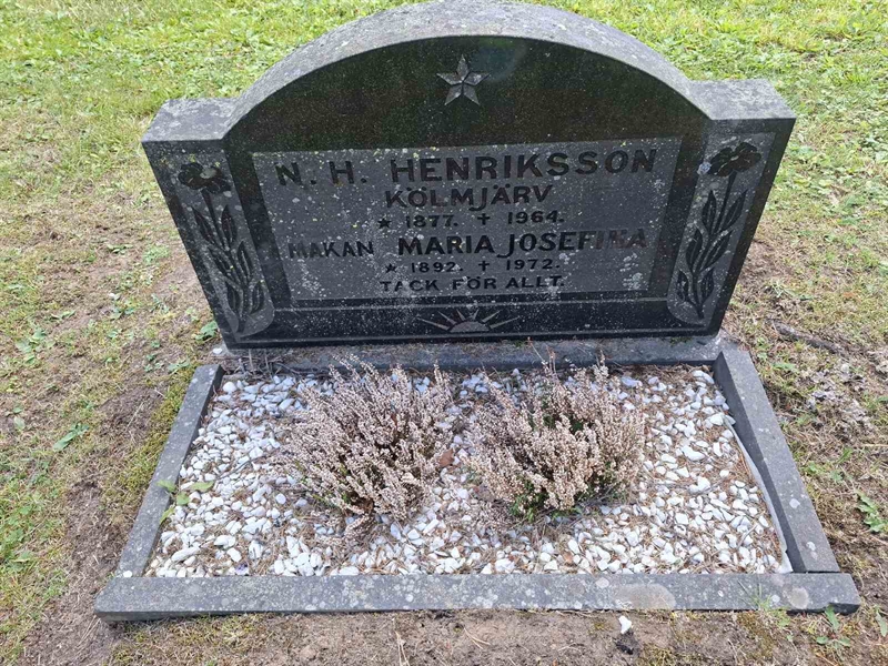 Grave number: 001 2   750