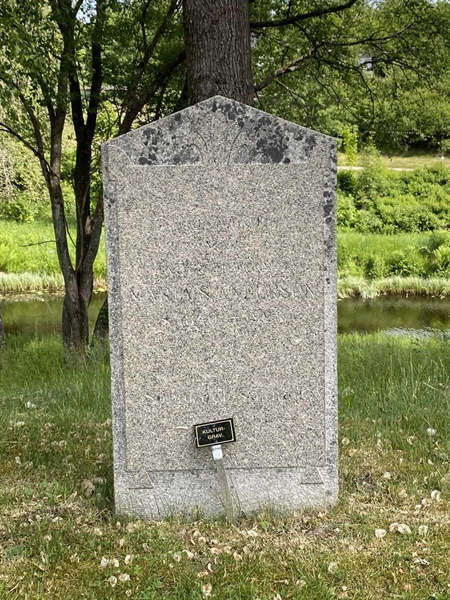 Grave number: 1 08   280