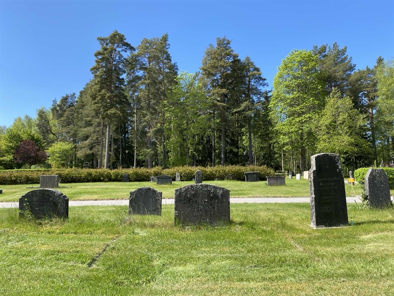 Grave number: 1 04 320, 321